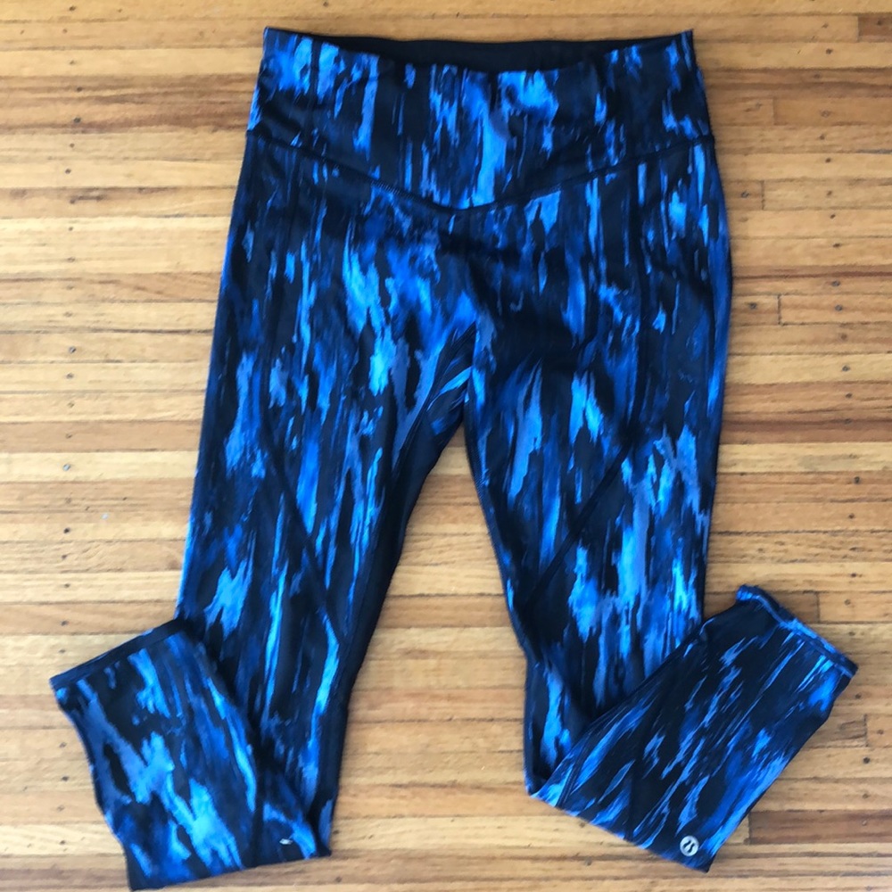 Blue Lululemon running pants